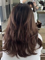 ヘアーアンドビューティー ザ ビー(Hair & Beauty the B)&nbsp;ショコラブラウン/レイヤーカット/チョコレートブラウン