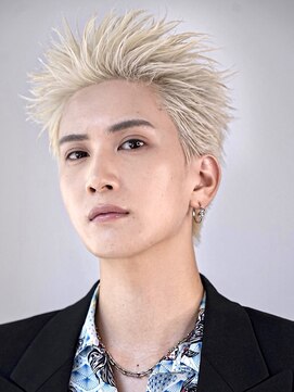 オーシャントーキョーオーバー 渋谷(OCEAN TOKYO OVER) 韓国ブリーチアップバングスパイキーショートウルフ