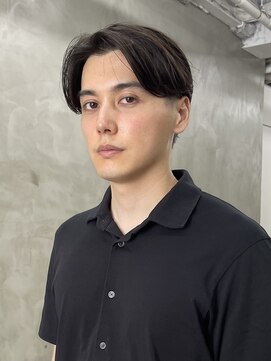 スー 渋谷(suu) メンズカットメンズセンターパートニュアンスパーマ渋谷学割