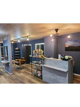 【円山/西18丁目】*完全マンツーマンの髪質改善サロン*ダメージレスな施術で、素髪の美しさを惹きだす。