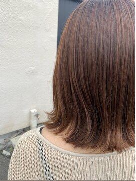 ロイヤルエムシー(MC) 切りっぱなしボブオレンジカラー