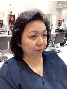 ピークアブー アヴェダ アトレ恵比寿(PEEK-A-BOO AVEDA) ミディアムレイヤーベージュカラー