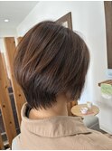 ショートボブ