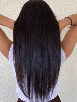 潤いと艶が続くOLAPLANOのストレートパーマ！強いクセ、ハイダメージ毛、ナチュラルストレート全てに対応♪