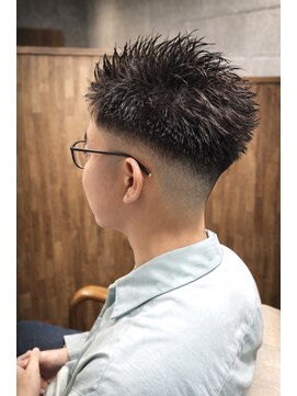 ソフ(sof) ナチュラルフェードカット