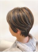 ショートボブ×コントラストハイライト