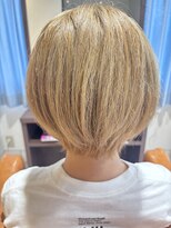 マイノリティー(Minority Produced By TOPHAIR) 白髪ぼかしブリーチ ミルクティーベージュ