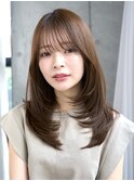 くびれヘアプリコットオレンジハイライトカラーレイヤーカット