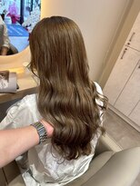 ルーチェココ ブラン(Lu'ce coco blanc)&nbsp;ホワイトグレージュミルクティーベージュウェーブ