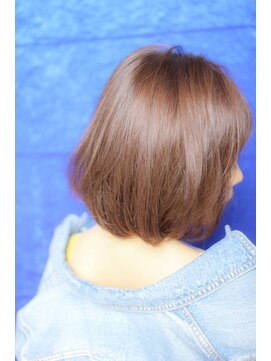 アマンドール(Aman D'or) ダイヤボブ×マットアッシュ