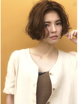 ギミック 自由が丘(gimmick) リラクシーショートボブ【自由ヶ丘髪質改善オージュアサロン】