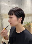 耳掛けマッシュショート