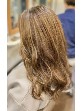 ミュウ(Private hair salon Miu) ハイライトカラー