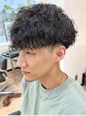 ツイストスパイラルパーマ波巻きスパイラルパーマツーブロック