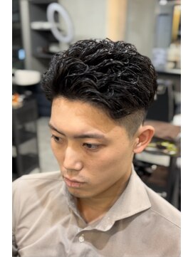 フランクスバーバーリザーブ 人形町店(FRANK’S BARBER RESERVE) アップバングパーマ　ｙ