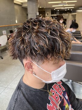 ヘアールーム プリズム(Hair room Prism) ツイストスパイラルパーマ