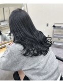 ダークグレー