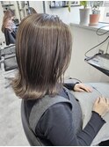 イルミナカラー　グレージュ