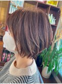 ショートボブ