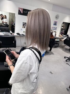 キング(K!ng) 【枚方、樟葉】髪質改善カラー