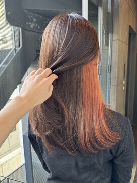 アライブ キチジョウジ(ALIVE Kichijoji) ワンポイントでお洒落なインナーカラー!