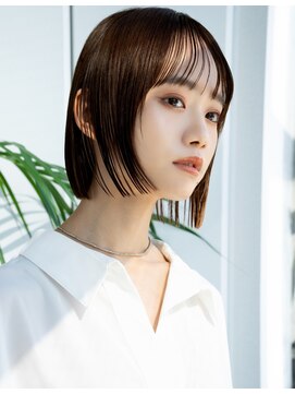 レノラ 本町(LENORA) 20代30代大人かわいいナチュラル暗髪エアーストレートヘア