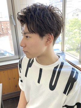 ヴィヴォペロー(vivopelo) ツーブロックアップバングショート大人男子/ビジネススタイル