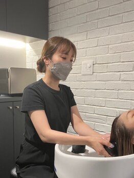 モーヴ(MAUVE)の写真/【ヘッドスパ特化サロン】全てのメニューに高い洗浄力を持つ最新マイクロバブル“marbb”を導入【頭浸浴】