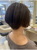 前下がりショートボブ/30代/40代/50代/メンズライク襟足刈り上げ