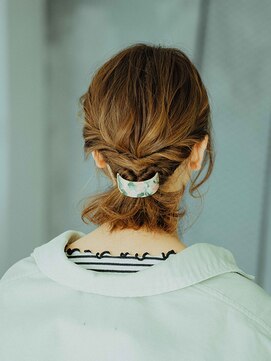 エクファ ヘア リゾート 大津 瀬田店(ex-fa hair resort) 前髪/アンブレラカラー/こなれミディ/イメチェン/ウェーブパーマ