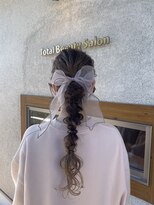 パーク(PERK)&nbsp;お呼ばれポニーテール