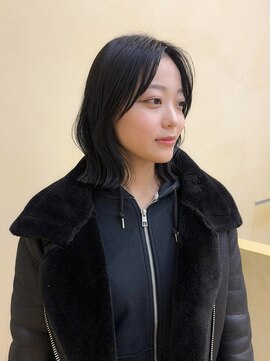 スニュウ(snuw) 切りっぱなしボブ小顔カットグレージュミルクティ