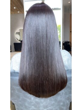 ジーナ 福岡天神(Zina) Dark Silver × Premium髪質改善トリートメント