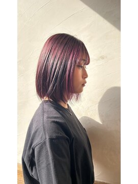 ノア(noah) 切りっぱなしボブ