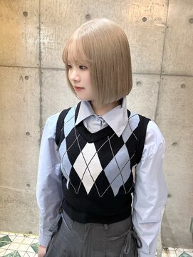 イリス 名古屋 名駅(Iris) ミルクティーベージュ