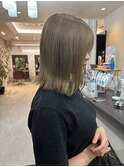 ミルクティーベージュ