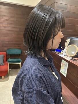 ジャム(Jam) 【jam_NAOE】少し長めのレイヤーボブ