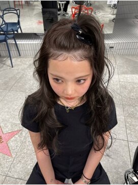 ペレ 梅田(PELE) ミディアムヘア/デザインカラー/フェイスフレーミング/梅田