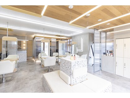 アーサス バイ ヘッドライト 盛岡店(ursus by HEADLIGHT)の写真