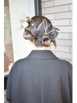 エンドレスウィズユー(ENDLESS WITH YOU) ツインテールシニヨン【成人式前撮り】