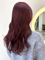 ユニバイリサ 天神大名店(uni by risa) チェリーレッド ロングへア ウェーブ 髪質改善 暖色系カラー
