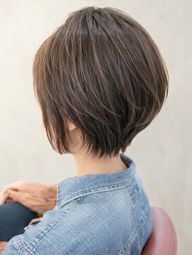 クオリス 上福岡店(QUALIS) 夏カラーで透明感ショートボブ/レイヤー/大人可愛い/美髪