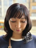 ジル ヘアアンドメイク 恵比寿(JILLE hair&make)&nbsp;くびれ感 外はねミディアムレイヤースタイル 顔まわり