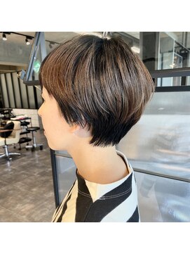 アンフェインド02(UNFEIGNED 02) クラゲヘアー/小顔に見せるヘア/ココアベージュ/伏見/栄