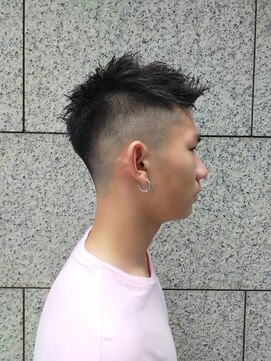 ヒロギンザ 神田店(HIRO GINZA) 爽やかアップバングショートスタイル