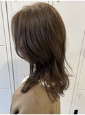 カーキグレージュ