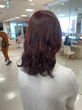 ケンジ 平塚ラスカ店(KENJE) レッドカラー