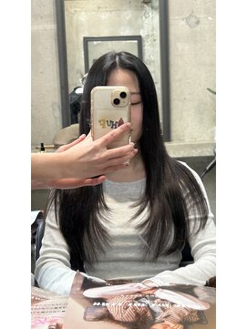 ココモ(KOKOMO) 【 NINA 】韓国風/ロングレイヤーカット