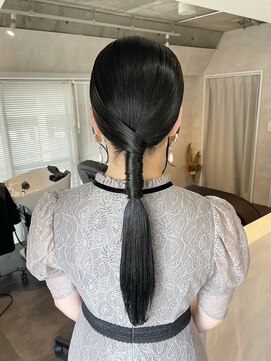 サンルーム(SUN room) ローポニーアレンジ moro