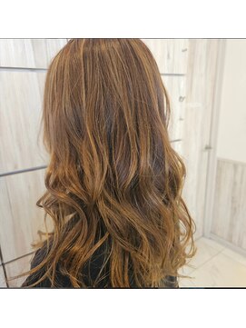 グランデュール 焼津店(GRANDEUR) 自然な感じの巻きスタイル